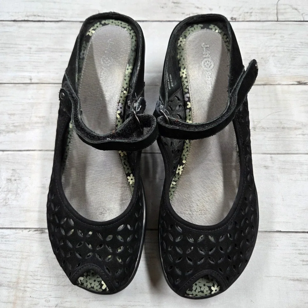 J-41 Adventure Co Wedge Sandals Women 10M Black Journey Leather Laser Cut Floral
